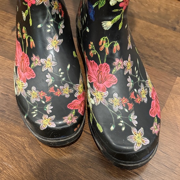 Vintage Floral Women's Rain Boots size 9 - Picture 3 of 7